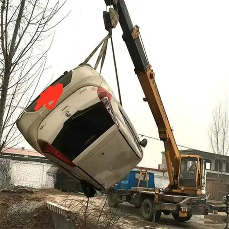 抚州临川随时待命，吊车24小时道路救援服务全解析